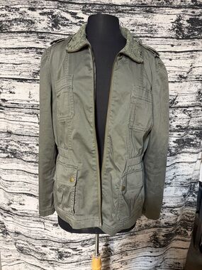 Women’s Loft Olive Green Jacket with lace collarCasual